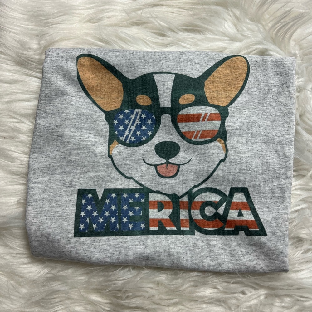 Brand new unisex tri blend America corgi T-shirt